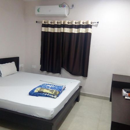Hotel Indraprasth Balangir 외부 사진