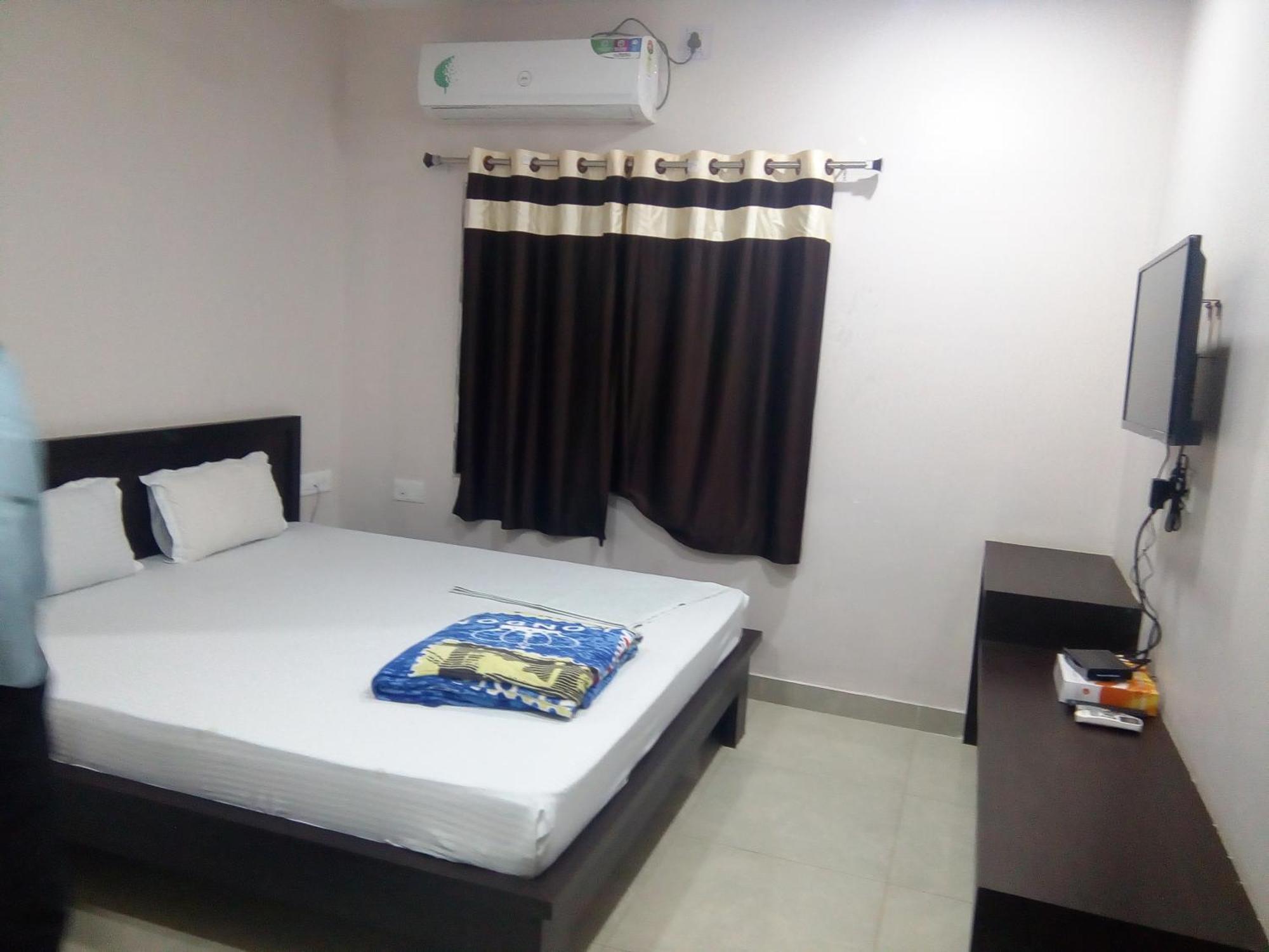Hotel Indraprasth Balangir 외부 사진